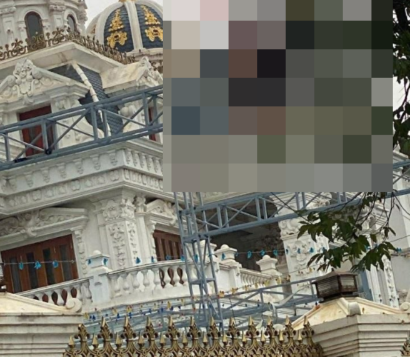 ẢNH KHÔNG CHE: Cân nhắc trước khi xem